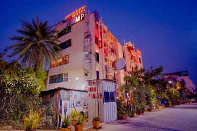 Best rooftop restaurant for parties in Udaipur